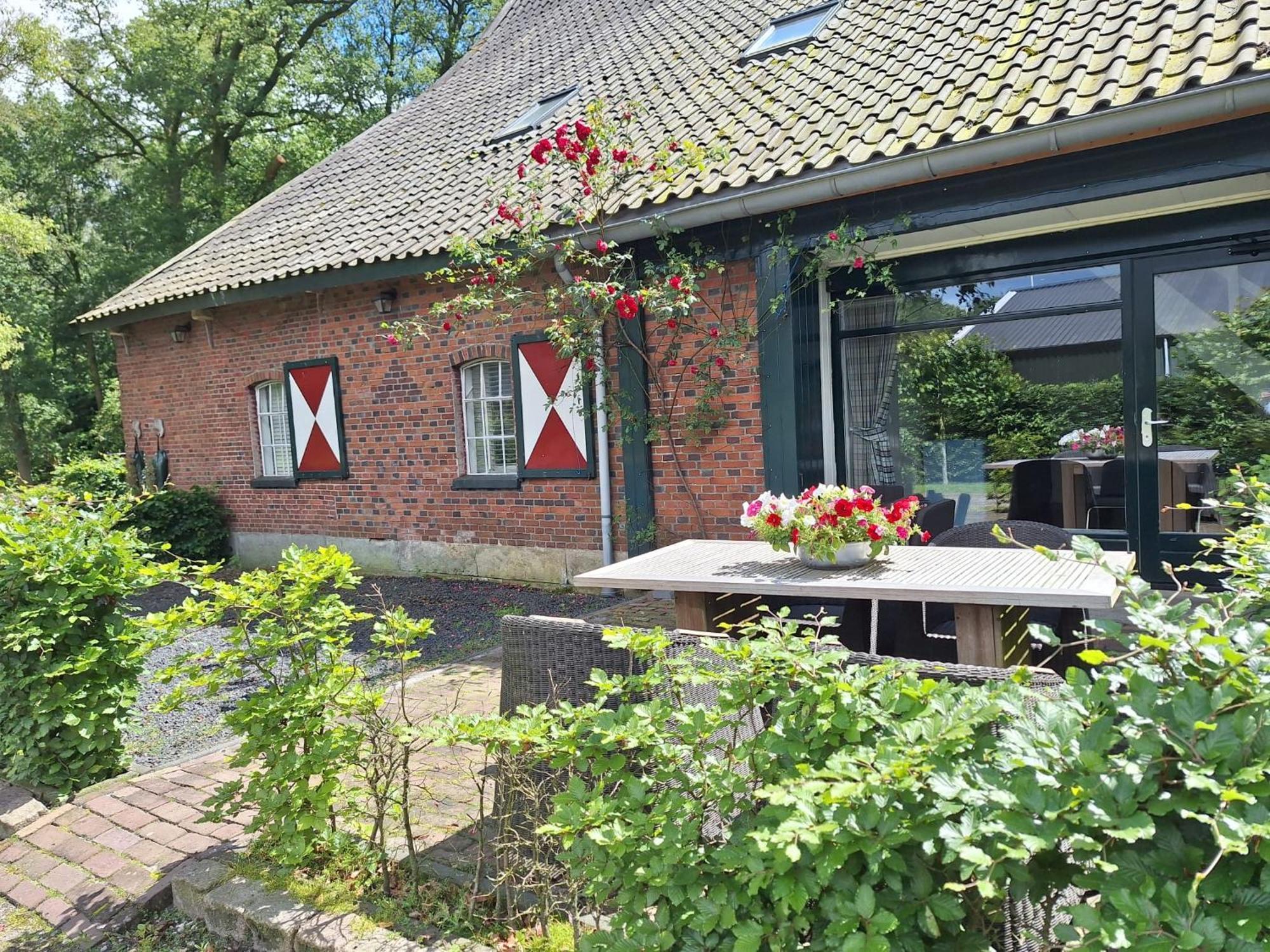 Erve Het Roolvink Boerderij Appartementen 40-50 M2 Enschede Exterior photo
